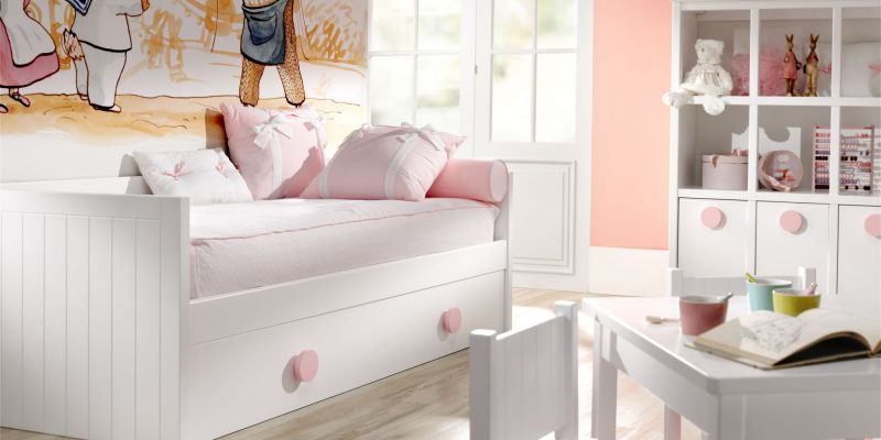 Habitación rosa juvenil