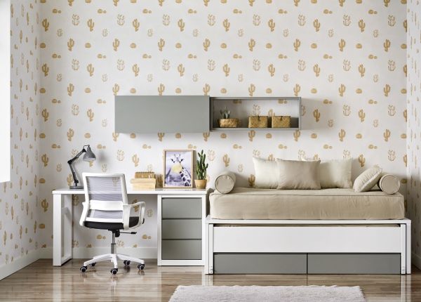 Cama con dos colchones y cajones y mesa de estudio